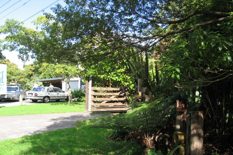 Photo of property in 356 Huia Road, Titirangi, Auckland, 0604