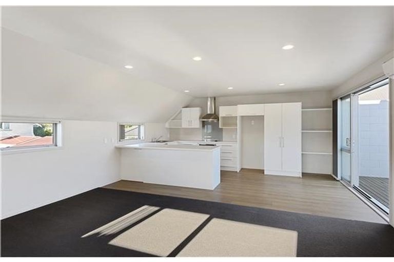 Photo of property in 2/9 Southampton Street, Sydenham, Christchurch, 8023