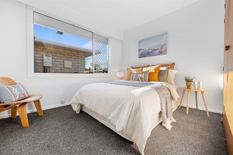 Photo of property in 1/38 Brookside Terrace, Bryndwr, Christchurch, 8053