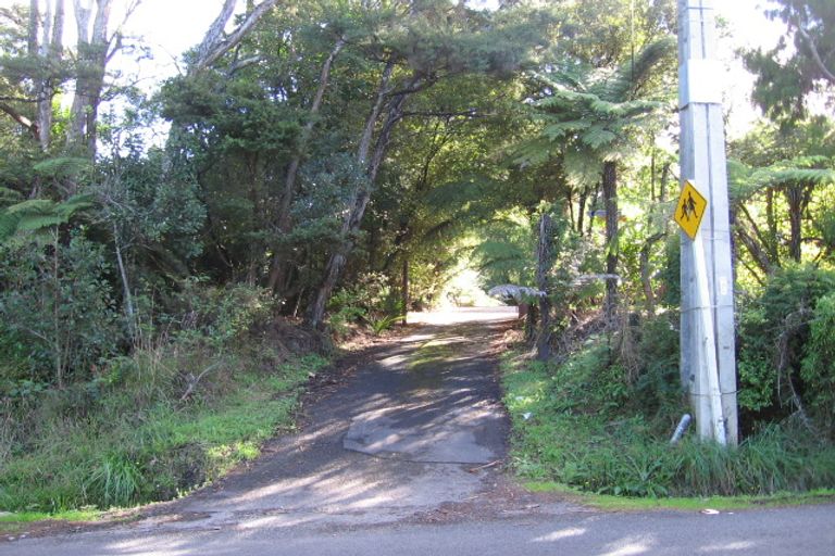 Photo of property in 304 Huia Road, Titirangi, Auckland, 0604