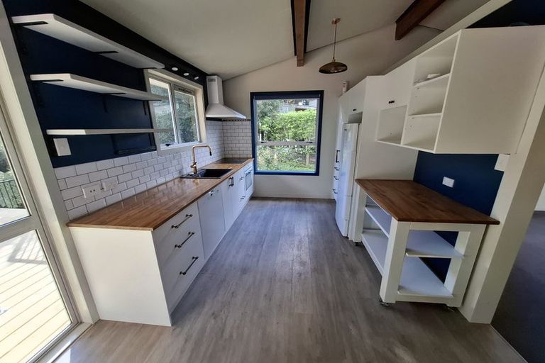 Photo of property in 23b Durham Avenue, Welbourn, New Plymouth, 4312