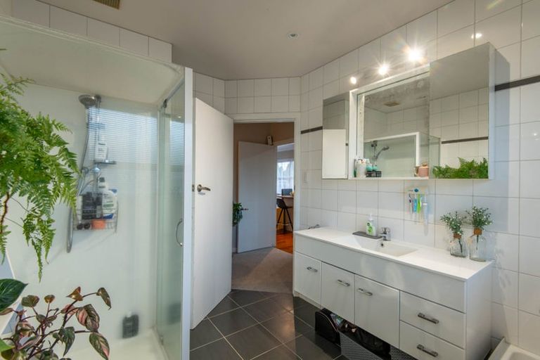 Photo of property in 19 Mckenzie Road, Owhata, Rotorua, 3010