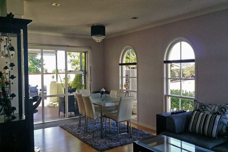 Photo of property in 191 Fisher Parade, Farm Cove, Auckland, 2012