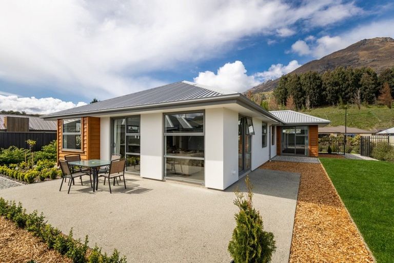 Photo of property in 63 Risinghurst Terrace, Lower Shotover, Queenstown, 9304