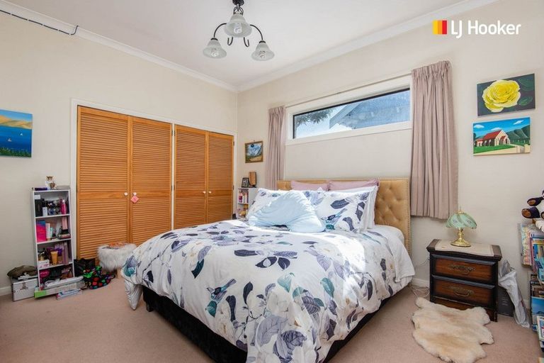 Photo of property in 141 Richardson Street, Saint Clair, Dunedin, 9012