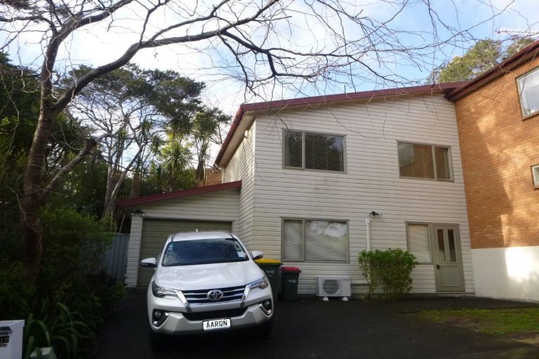 Photo of property in 16 Catrina Avenue, Birkenhead, Auckland, 0626