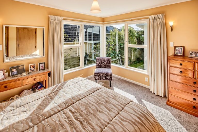 Photo of property in 33 Collier Avenue, Karori, Wellington, 6012