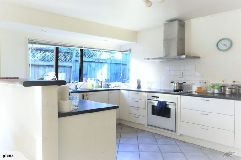 Photo of property in 1/63 Gosford Drive, Botany Downs, Auckland, 2010