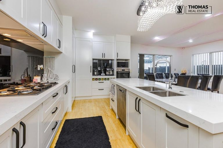 Photo of property in 17 Carrygawley Road, Flat Bush, Auckland, 2019