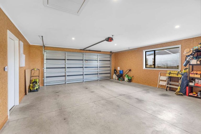 Photo of property in 28 Monarch Drive, Ashhurst, 4810