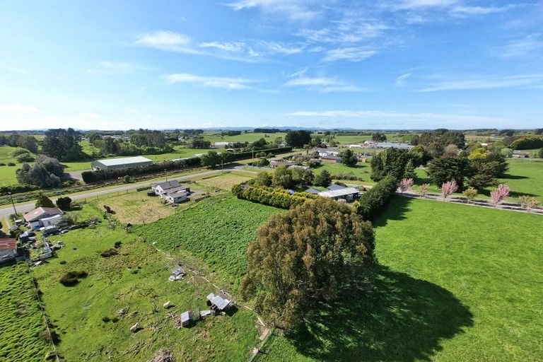 Photo of property in 4 Robertson Street, Woodlands, Invercargill, 9871