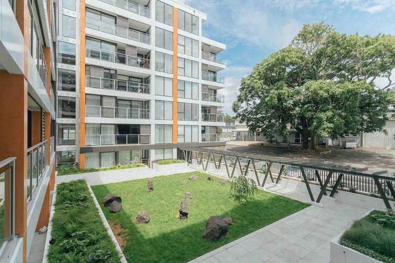 Photo of property in 10 Lion Place, Papamoa, 3118