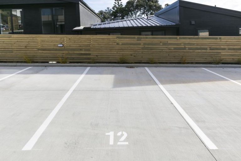 Photo of property in 12/80u Seatoun Heights Road, Seatoun, Wellington, 6022