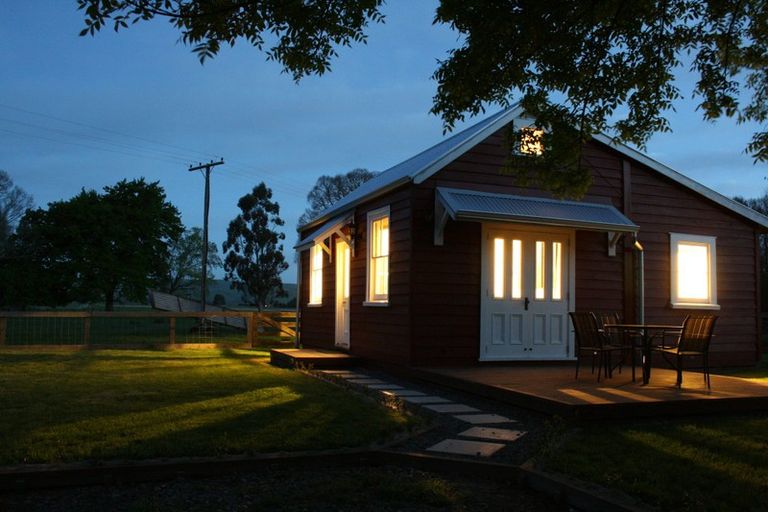 Photo of property in 48 Kemptons Line, Greytown, 5794