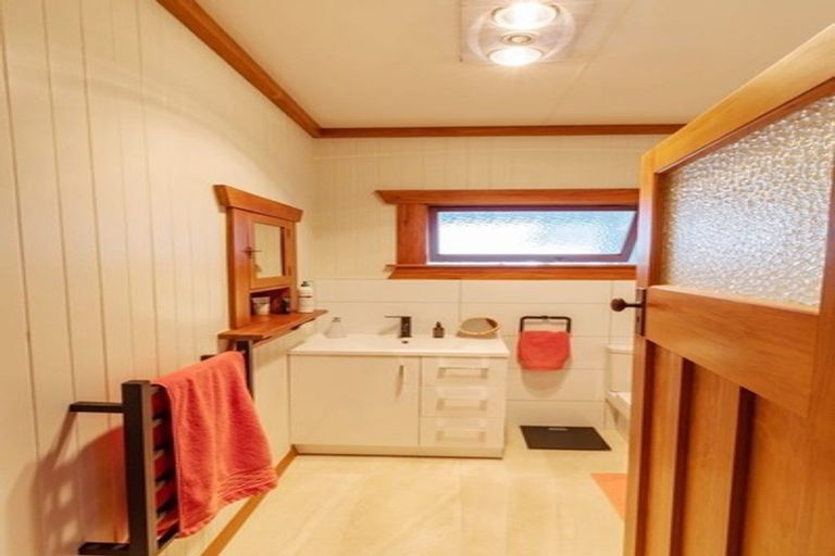 Photo of property in 11 Seyton Street, Stratford, 4332