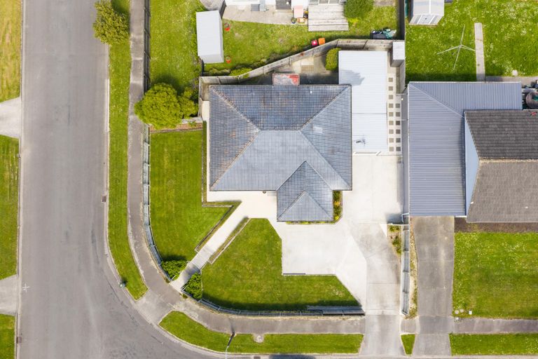 Photo of property in 104 Clyde Crescent, Roslyn, Palmerston North, 4414