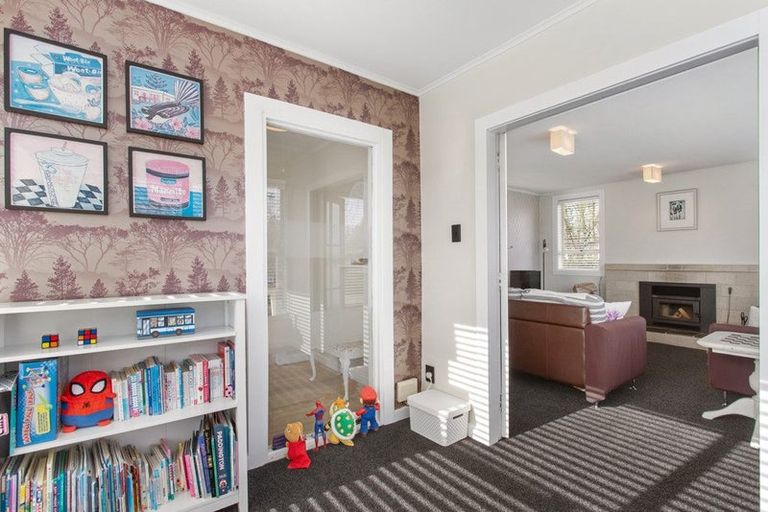 Photo of property in 25 Meadow Street, Papanui, Christchurch, 8052