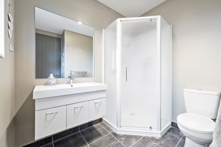 Photo of property in 16 Lloyds Close, Rolleston, 7614