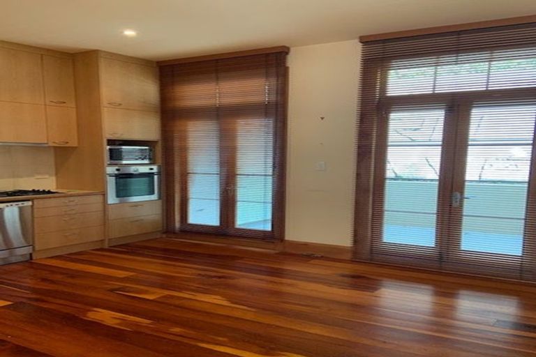 Photo of property in 310u6 Tinakori Road, Thorndon, Wellington, 6011