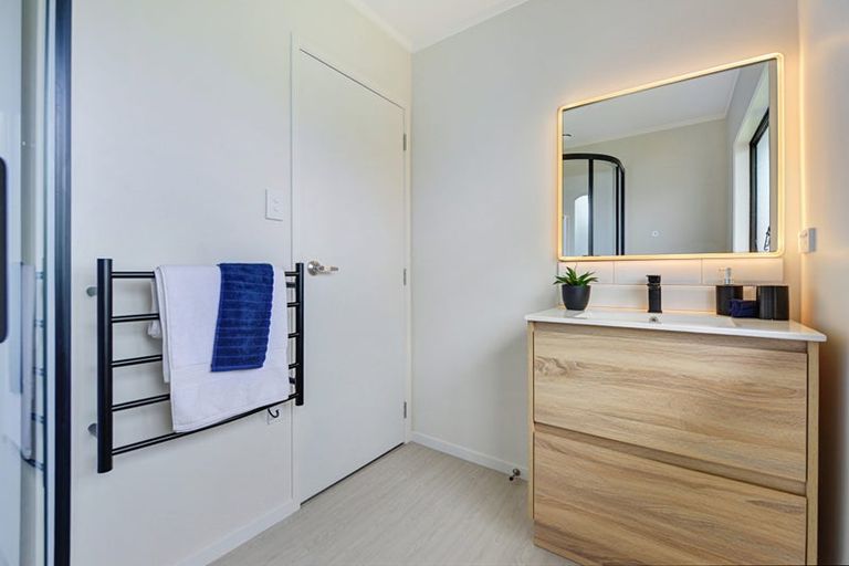 Photo of property in 10 Glenmorgan Place, Dinsdale, Hamilton, 3204