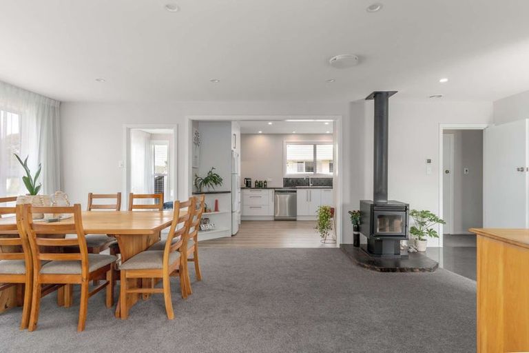 Photo of property in 14 Woodcote Avenue, Hornby, Christchurch, 8042