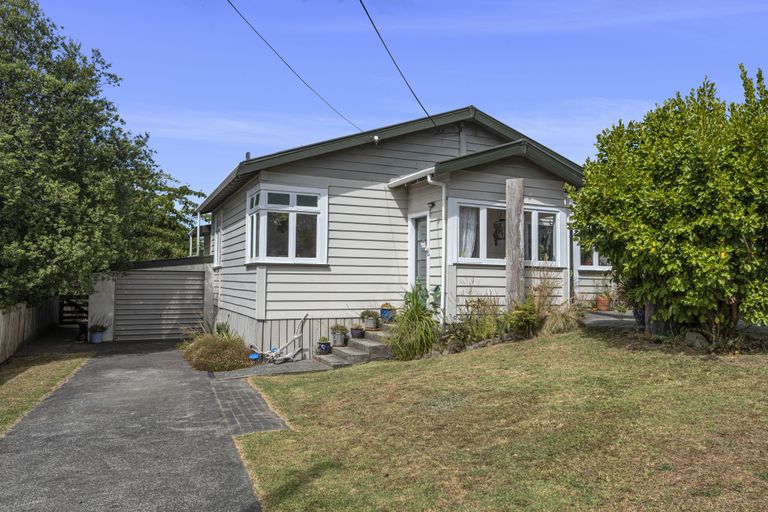 Photo of property in 3 View Road, Hikurangi, 0114