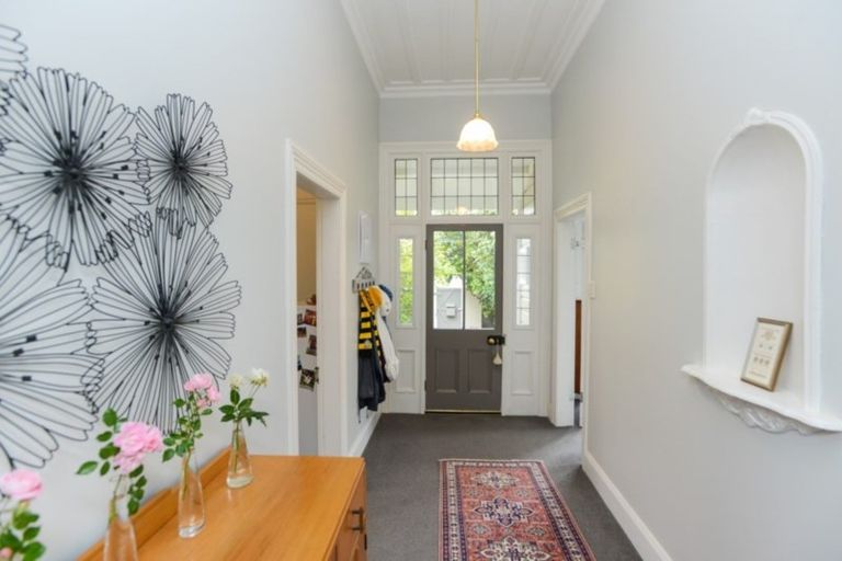 Photo of property in 2 Henderson Street, Otane, 4202