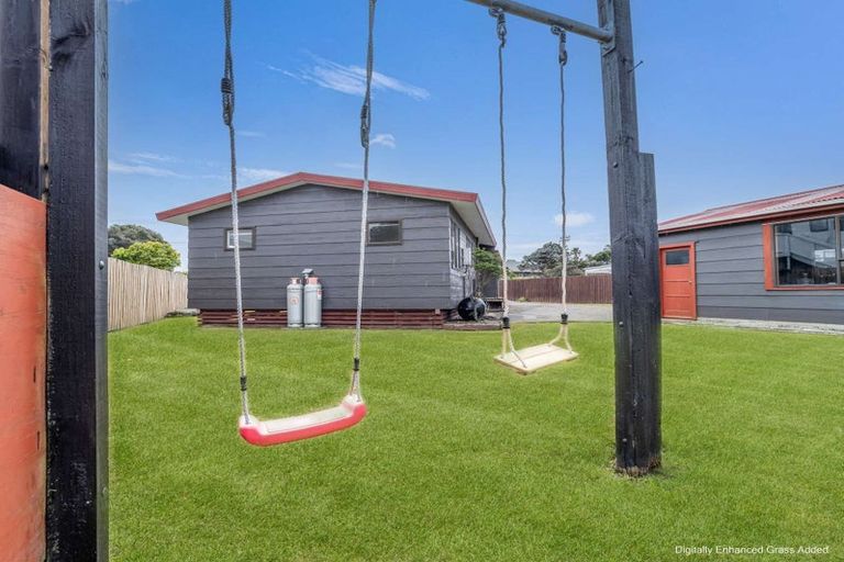 Photo of property in 64 Harbour Road, Ohope, 3121