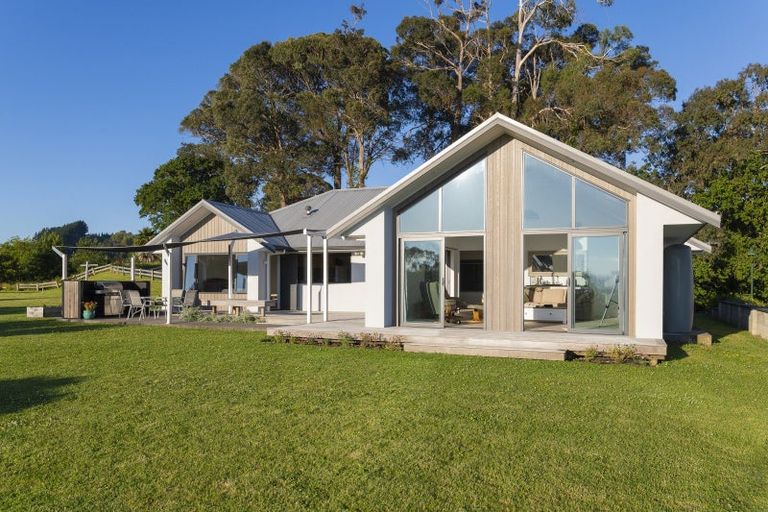 Photo of property in 32 Hillview Terrace, Mangapapa, Gisborne, 4010