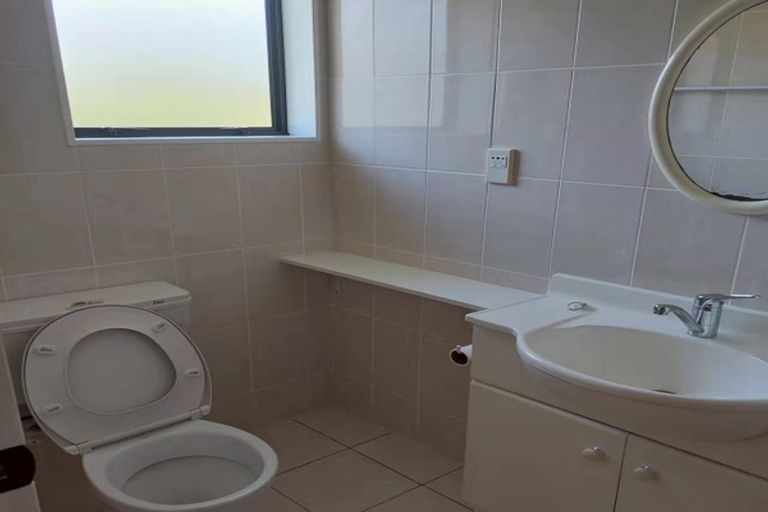 Photo of property in 17 Roy Street, Newtown, Wellington, 6021