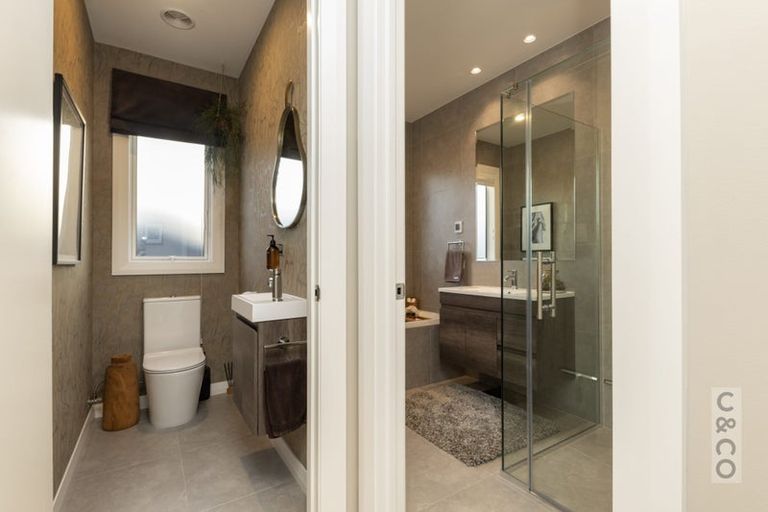 Photo of property in 61 Pitoitoi Drive, Riverhead, 0820