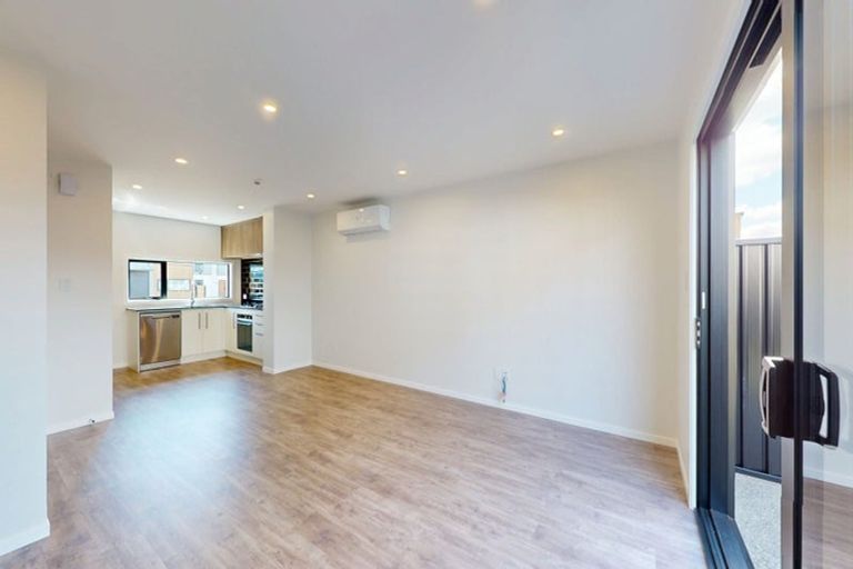 Photo of property in 7 Teak Street, Wallaceville, 5018