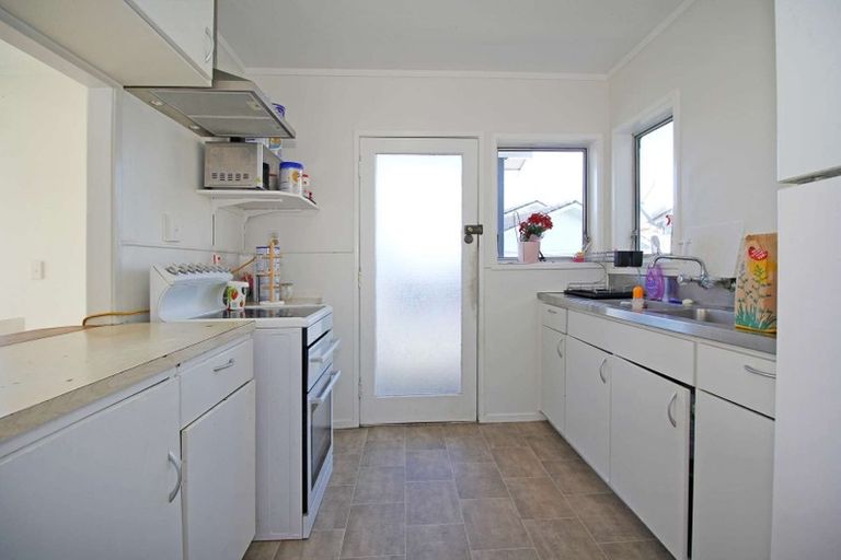 Photo of property in 26 Orly Avenue, Mangere, Auckland, 2022