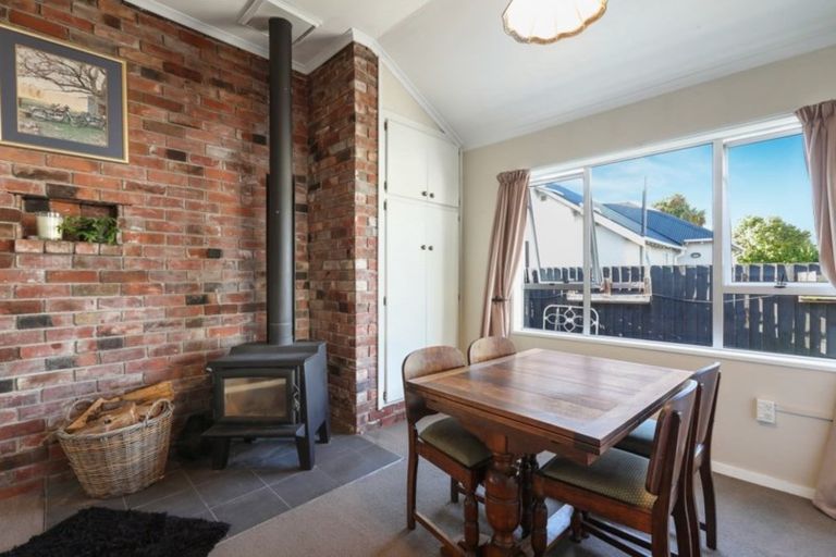Photo of property in 16 Somerfield Street, Somerfield, Christchurch, 8024
