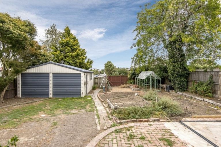 Photo of property in 42 Whiteleigh Avenue, Addington, Christchurch, 8024