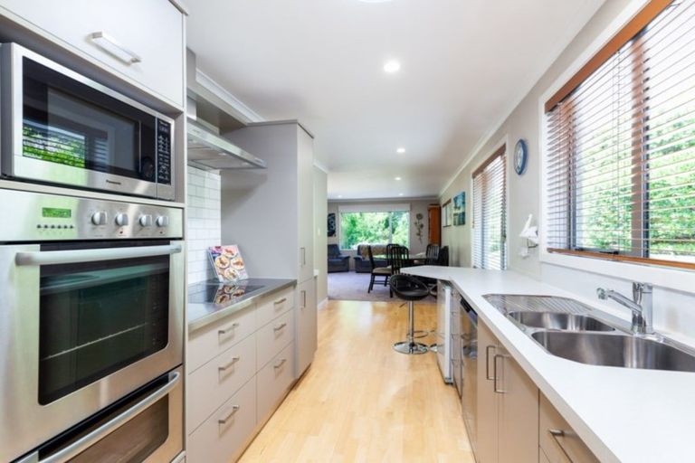 Photo of property in 9a Kereru Place, Upper Vogeltown, New Plymouth, 4310