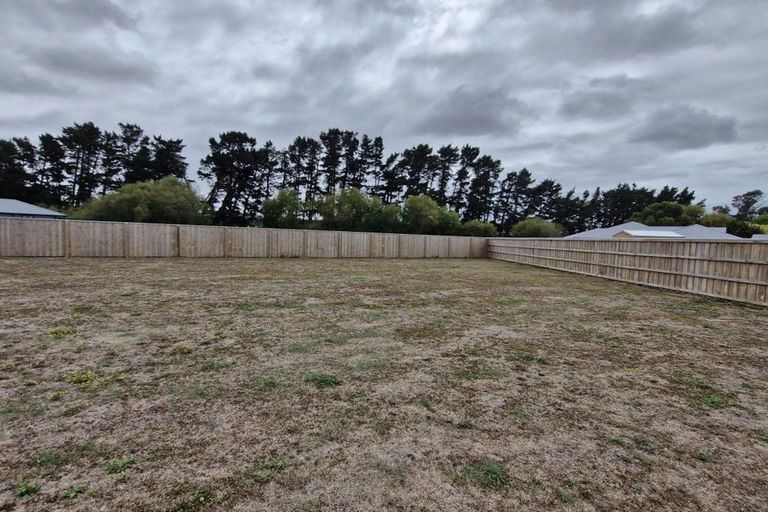 Photo of property in 2 Harrier Place, Papakura, 2110