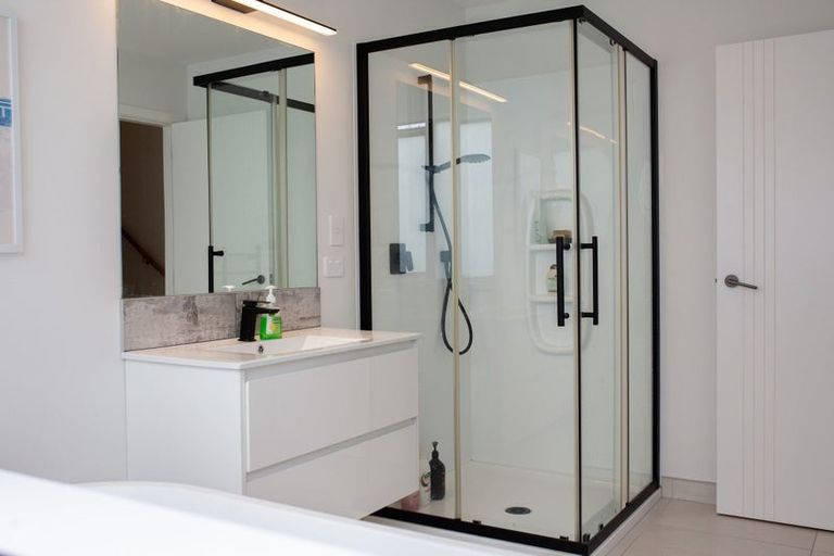 Photo of property in 35 Paetawa Road, Peka Peka, Waikanae, 5391