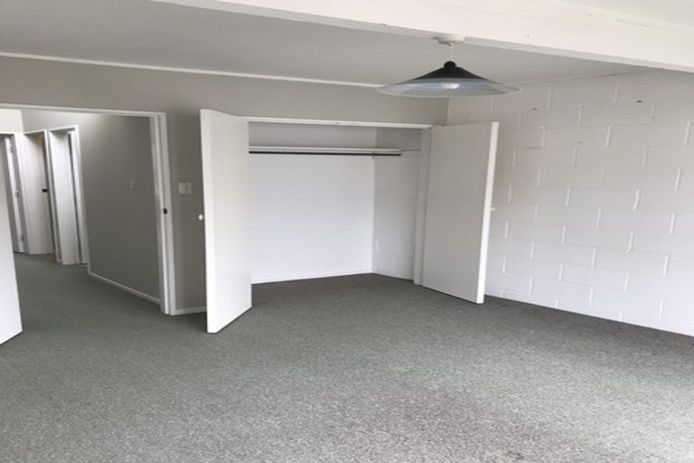 Photo of property in 20f3 Frankmoore Avenue, Johnsonville, Wellington, 6037