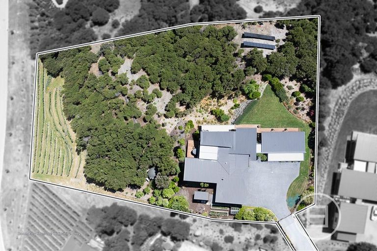 Photo of property in 12 Highfield Ridge, Wanaka, 9305