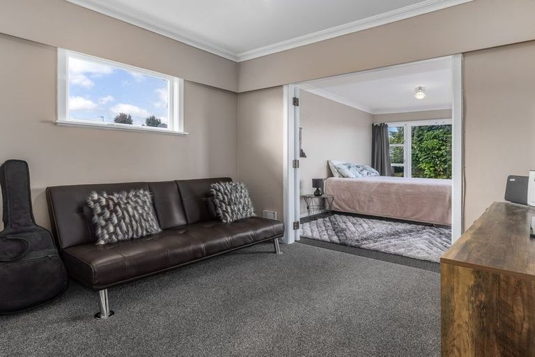 Photo of property in 42 Kennedy Drive, Levin, 5510