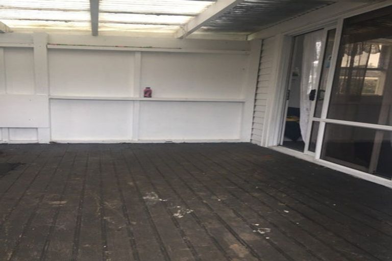 Photo of property in 107 Tidal Road, Mangere, Auckland, 2022