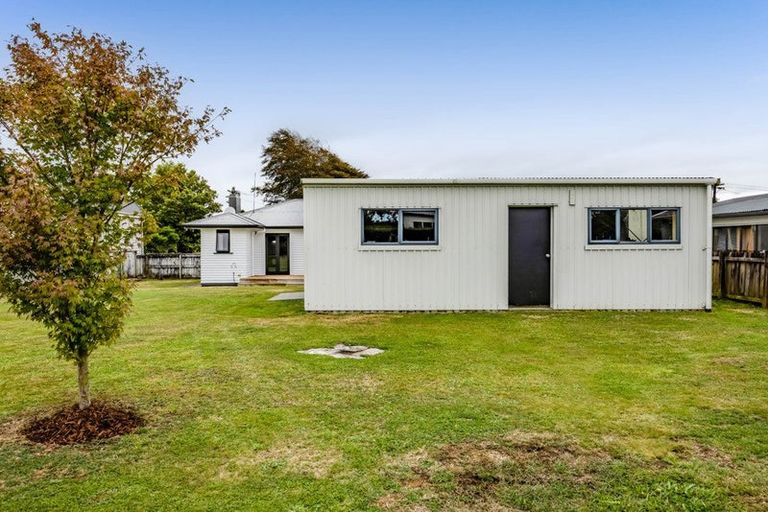 Photo of property in 70 Cloten Road, Stratford, 4332