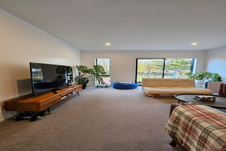 Photo of property in 4b Regent Street, Newtown, Wellington, 6021
