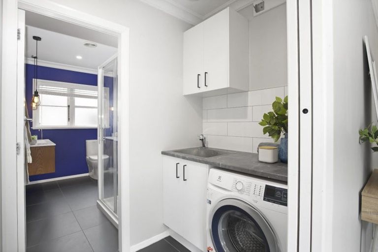 Photo of property in 73 Kohekohe Road, Waikanae, 5036