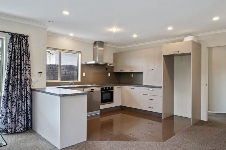 Photo of property in 28 Dorset Street, Levin, 5510