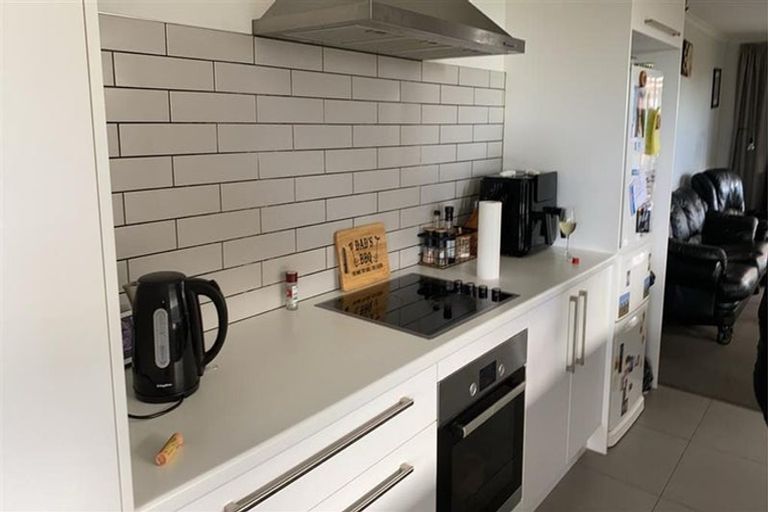 Photo of property in 12 Waghorn Street, Pyes Pa, Tauranga, 3112