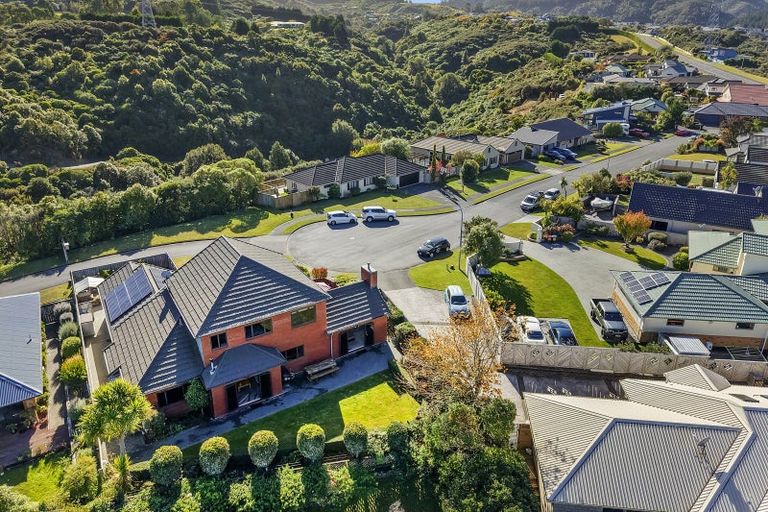 Photo of property in 17 Garrett Place, Riverstone Terraces, Upper Hutt, 5018