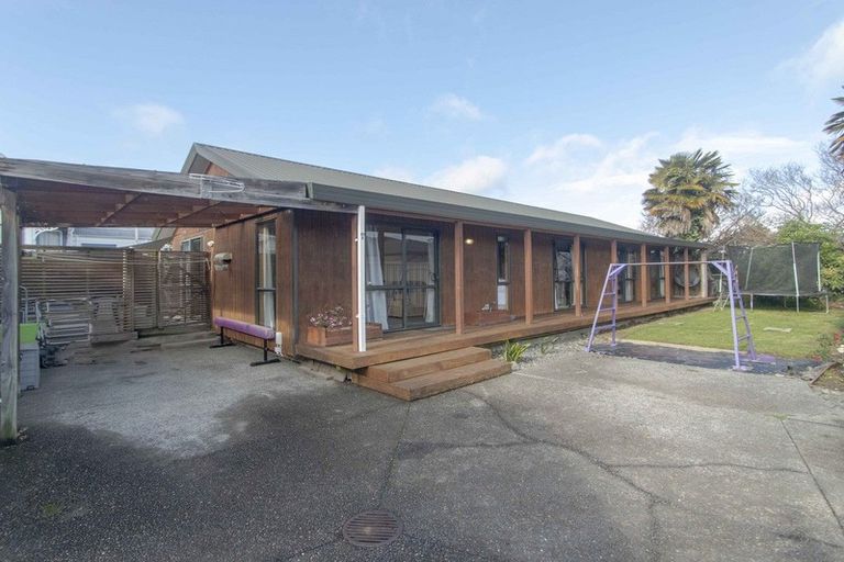 Photo of property in 69a Church Road, Taradale, Napier, 4112