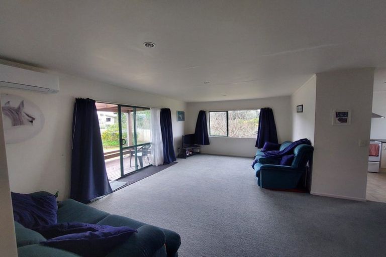 Photo of property in 4 Vera Heights, Maungakaramea, Whangarei, 0178